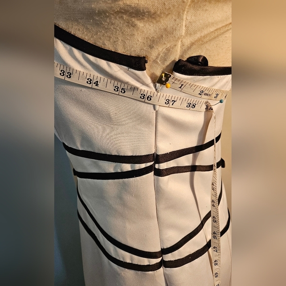 Source Unknown White and Black Maxi Dress - Picture 6 of 6